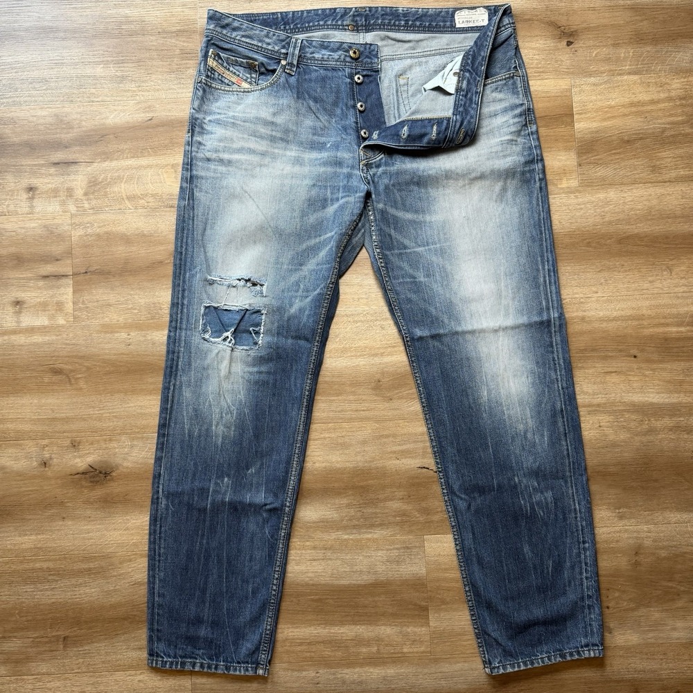 Diesel Larkee-T Jeans Men 38x32 Blue Regular Tapered Patched Distress Fade 0803M